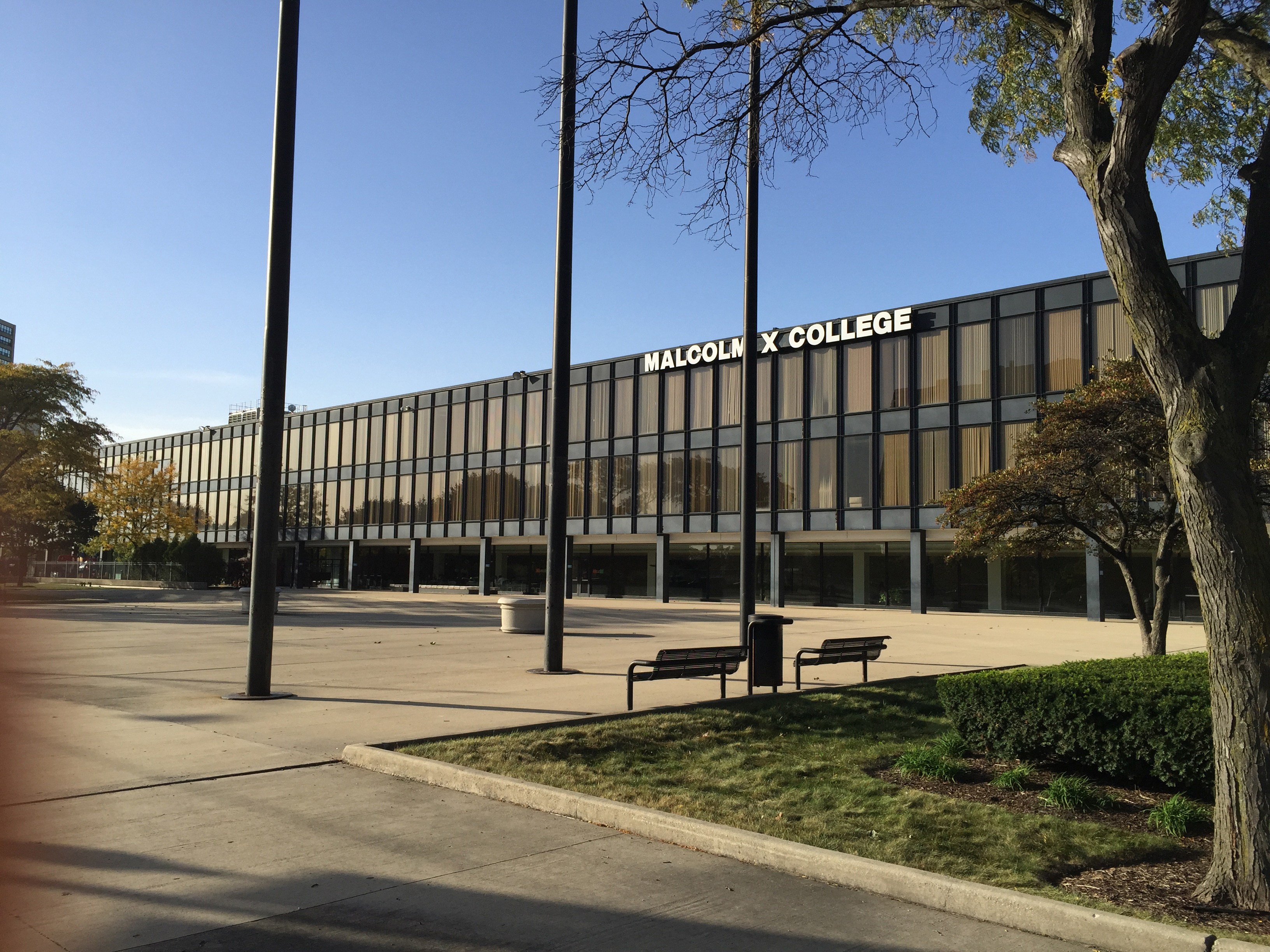 featured image Malcolm X College
