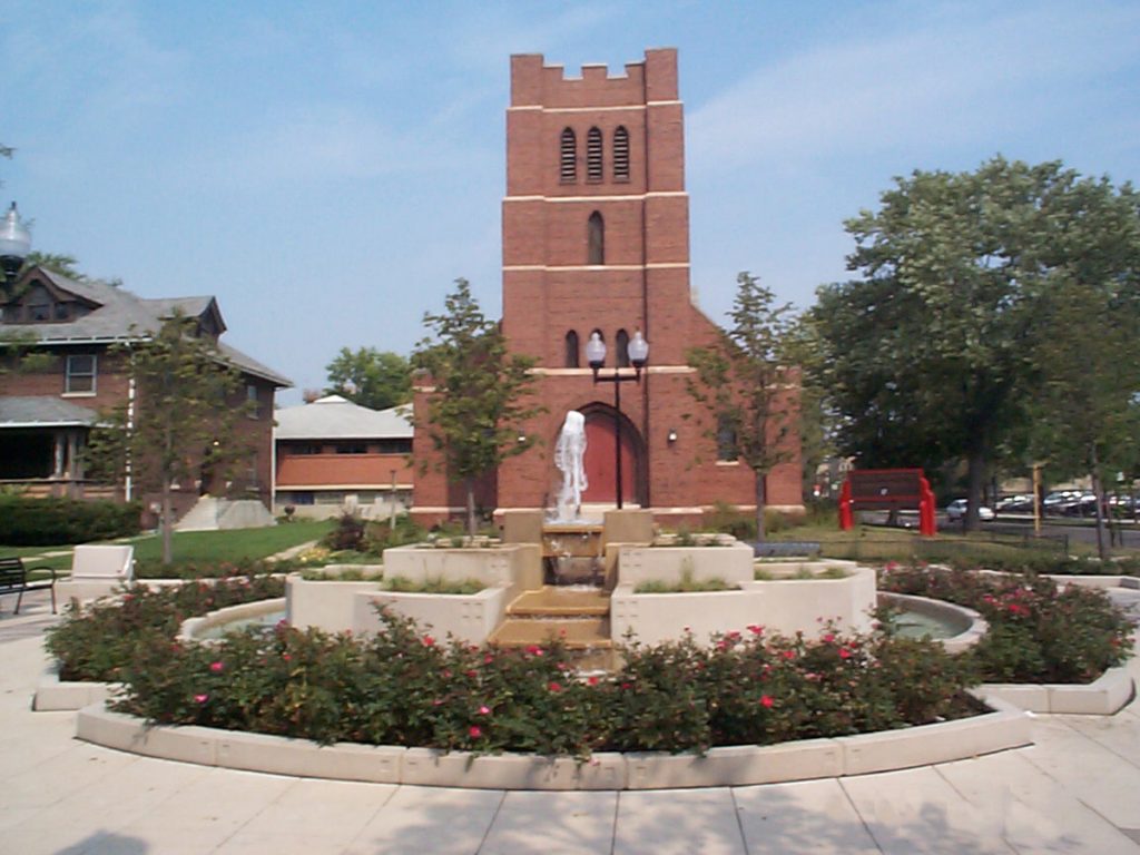 Midway Plaza Fountain