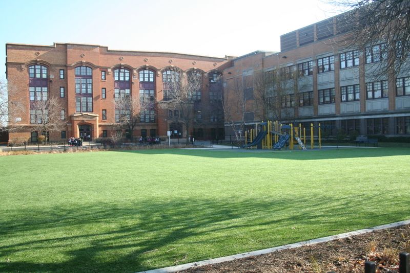 featured image Henry D. Lloyd Elementary School Artificial Turf