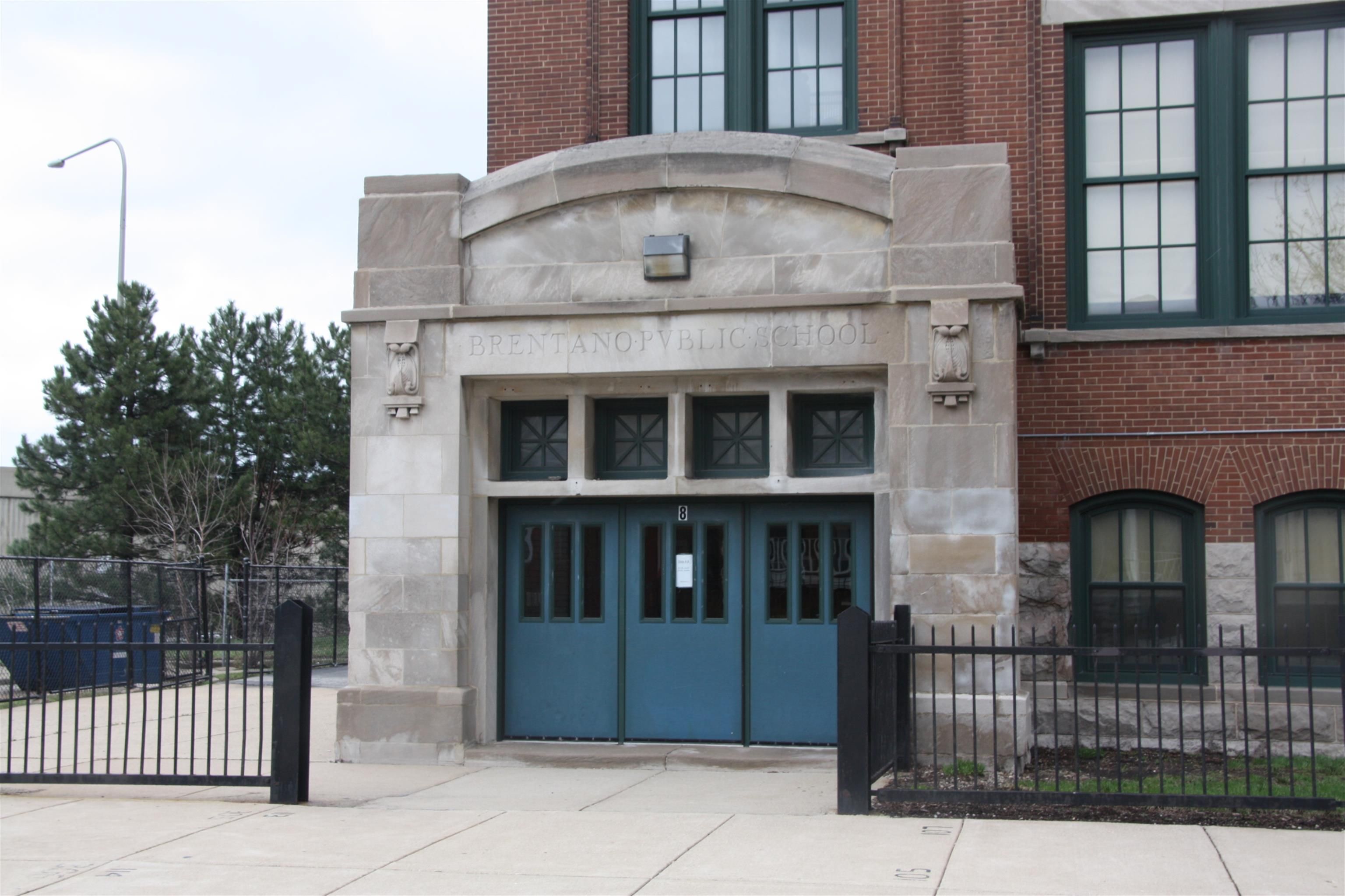 featured image Lorenz Brentano Math & Science Academy ES