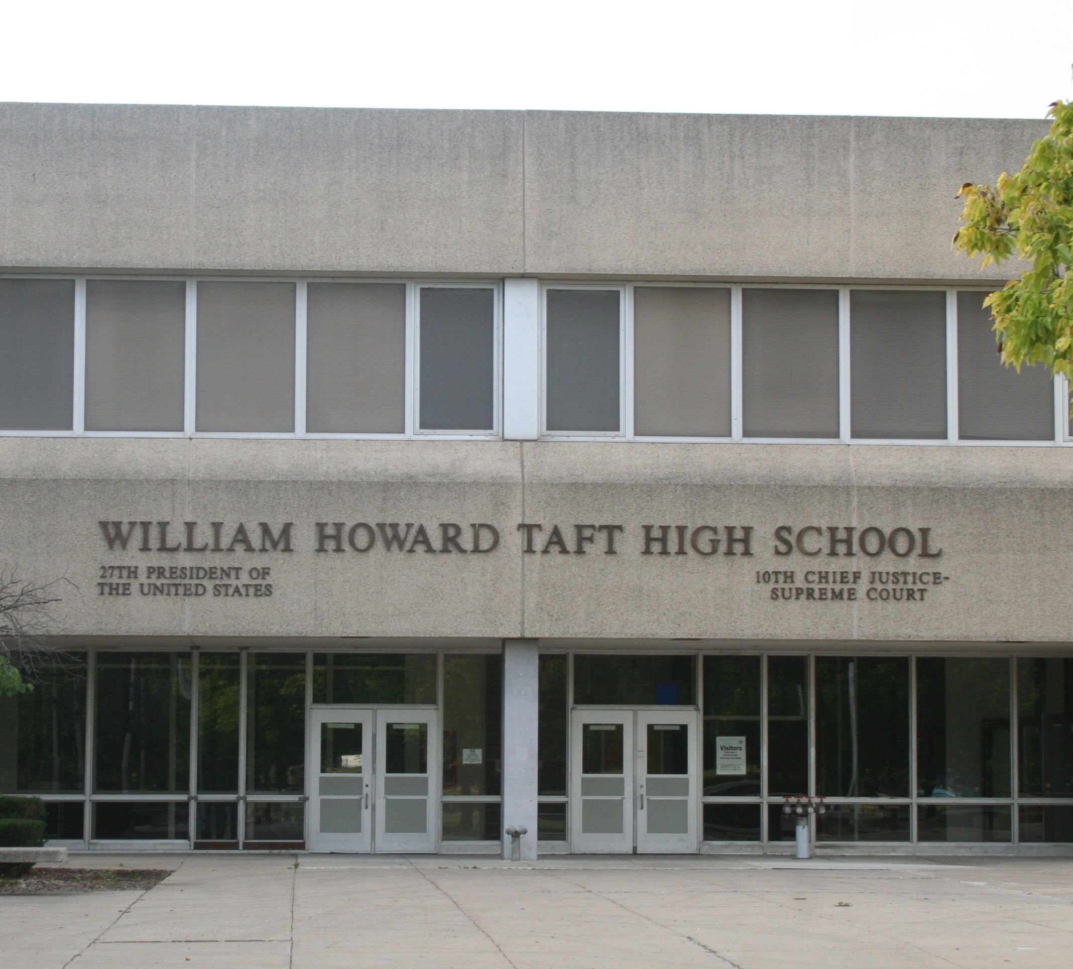 featured image William Howard Taft High School